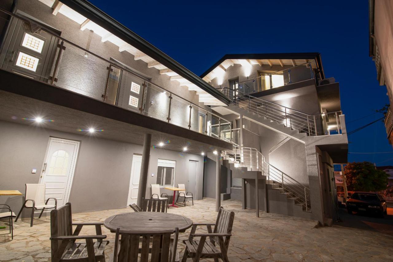 Lena Apartments Potos Exterior foto
